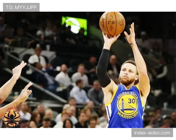 托普穆勒的定位球战术：法兰克福重要得分手段的体系化设计